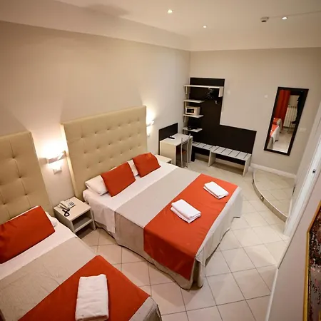Hotel Demo' 3*