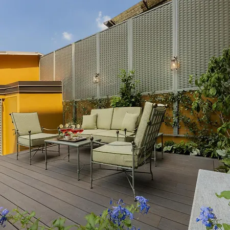 La Zafferana With Terrace Apartman *