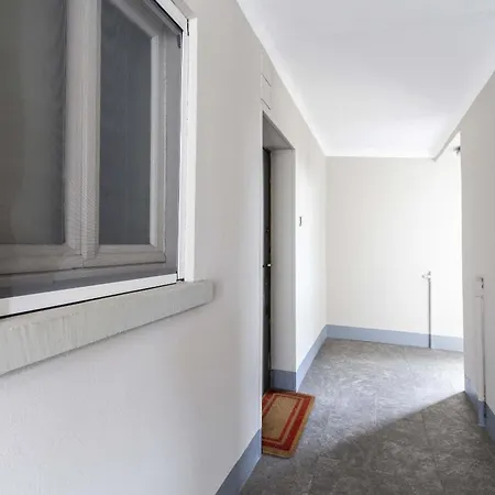 Castelfidardo 8 Μιλάνο