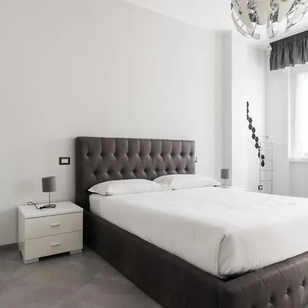 Luxury In Prada District Near Mm Brenta & Center - Ideal For Business Profiles Apartment Milan