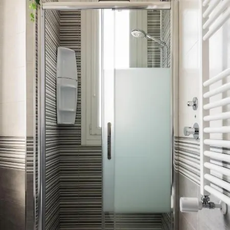 Luxury In Prada District Near Mm Brenta & Center - Ideal For Business Profiles * Milan