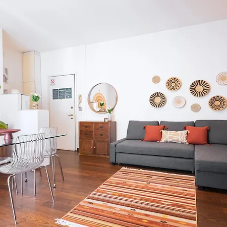 Easylife - Strategic In Washington Milan