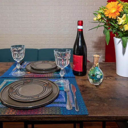 10 Minutes Duomo-elegant Apartman Milánó
