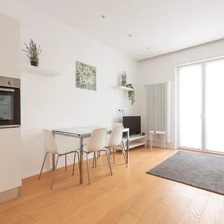 Bramante Cozy Flat * Milan