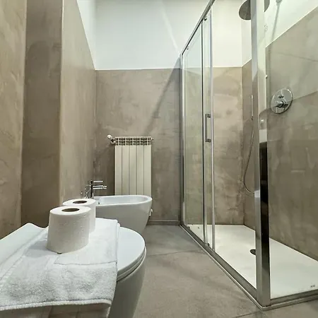 Brunacci Suite, 5 Min To Navigli Apartment *