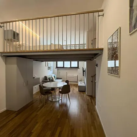 Apartment Brunacci Suite, 5 Min To Navigli *