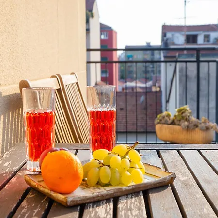 Grazioso Sui Navigli A 5 Minuti Dalla Metropolitana E Via Tortona Apartmán *
