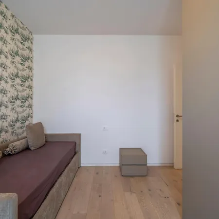 Apartment Exclusive Super With Gym Autentica