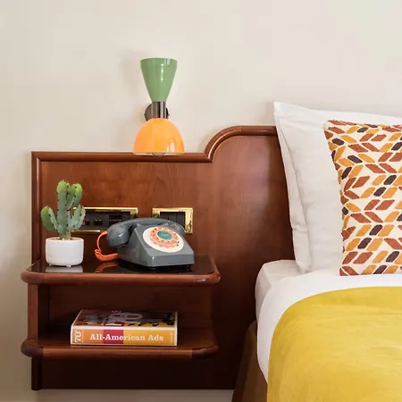 Max Brown Missori, Part Of Sircle Collection