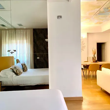 Intomilan I Design In The Heart Of * Milan