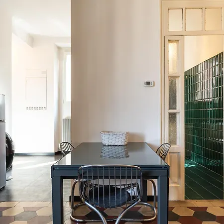 One Bedroom Isola - Mirable Pm Apartment