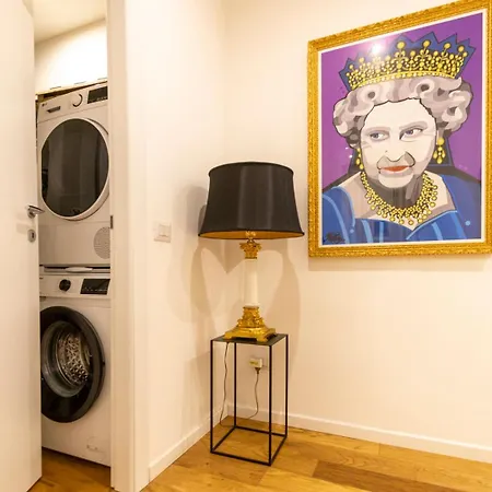 Daire Loft Luxury Design- With 2 Bedrooms -wifi Ultra-5min Metro