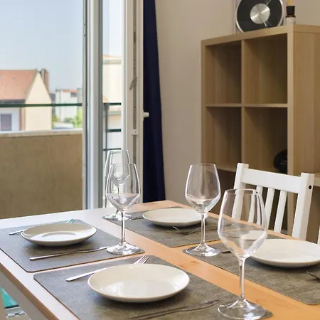 Splendido Bilocale Tra City-life E San Siro Apartman