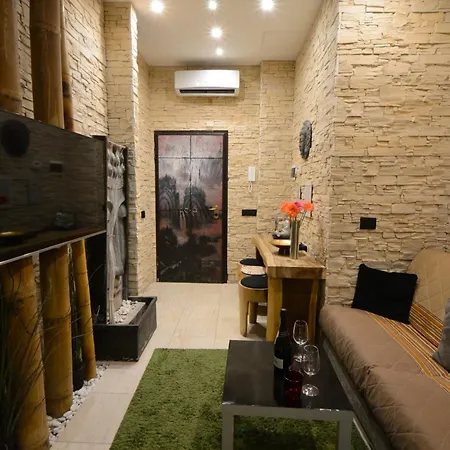 Apartment Meraviglioso Deluxe, Design Zen 2 2 Bagni Privati - Potente Wi-fi Ottimo Il Collegamento Con Aeroporto Di Malpensa E Rho Fiera, Vicino A 3 Linee Metropolitane