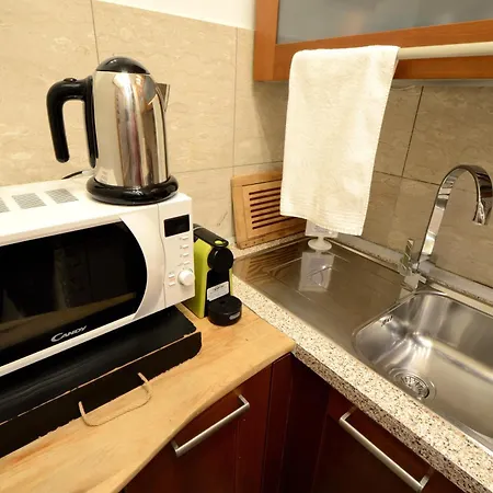 Apartment Meraviglioso Deluxe, Design Zen 2 2 Bagni Privati - Potente Wi-fi Ottimo Il Collegamento Con Aeroporto Di Malpensa E Rho Fiera, Vicino A 3 Linee Metropolitane *