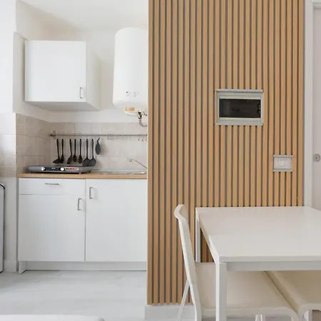 Cosy -m3 Yellow Line Affori Fn * 밀라노