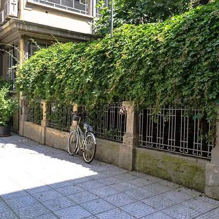 Bella Italy Donatello Liberty Apartment Milan