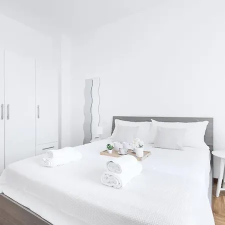 Easylife - - Montenero 4 - Porta Romana *