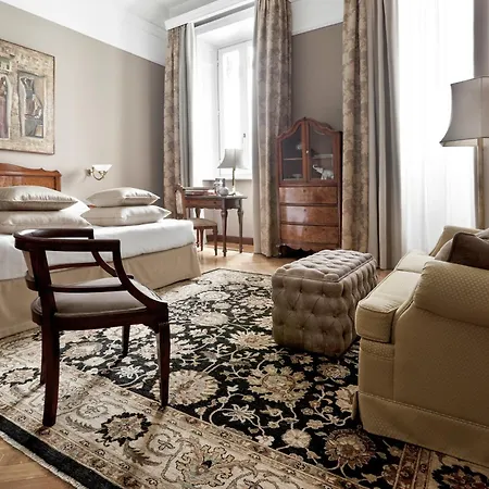 Grand Et De - The Leading Of The World 5*