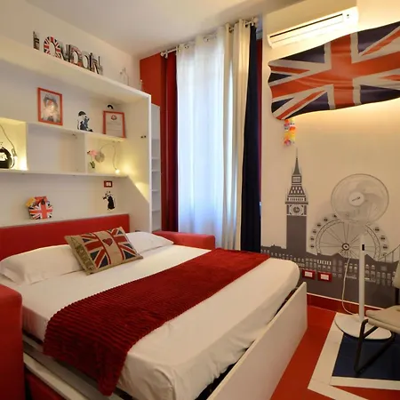 Bellissimo Mini Deluxe Di Design E A Tema Inghiterra - Potente Wi-fi Ottimo Il Collegamento Con Aeroporto Di Malpensa E Rho Fiera, Vicino A 3 Linee Metropolitane *