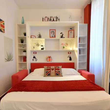 Bellissimo Mini Deluxe Di Design E A Tema Inghiterra - Potente Wi-fi Ottimo Il Collegamento Con Aeroporto Di Malpensa E Rho Fiera, Vicino A 3 Linee Metropolitane * Milan