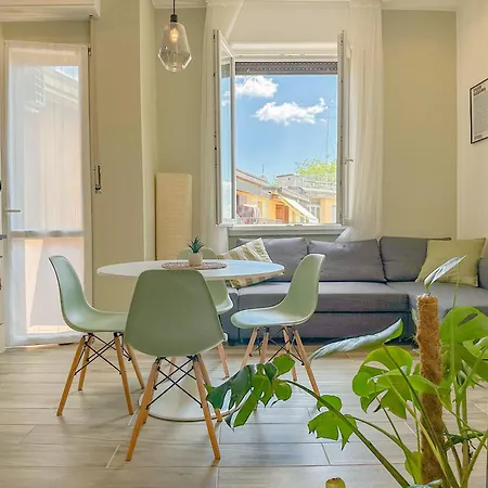 Felicita - 5 Minuti Da Metro Apartment Milan