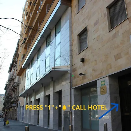 America Hotell *