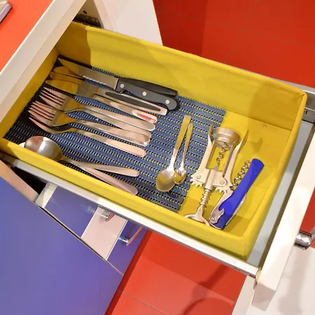 Apartment Bellissimo Mini Deluxe Di Design E A Tema Inghiterra - Potente Wi-fi Ottimo Il Collegamento Con Aeroporto Di Malpensa E Rho Fiera, Vicino A 3 Linee Metropolitane Milan