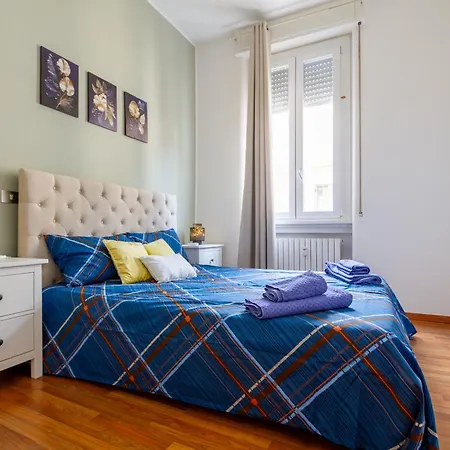Marghera 10 The Milanese Experience Apartment *