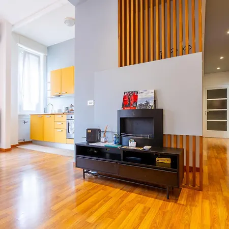 Marghera 10 The Milanese Experience Apartment *