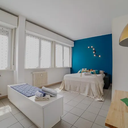 Heart Of Certosa Convenient The Centre - San Siro Apartment