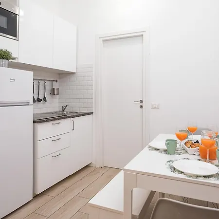 A 2 Kilometri Dal Centro Apartment *