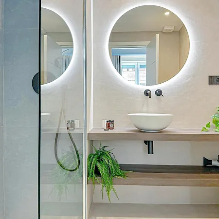 Porta Venezia - Luxy - 6 Vendégház Milánó