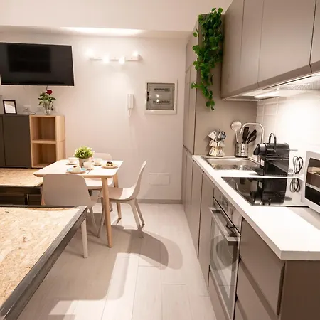 Apartament Grazioli 28 Mediolan