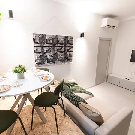 Grazioli 28 Apartament *