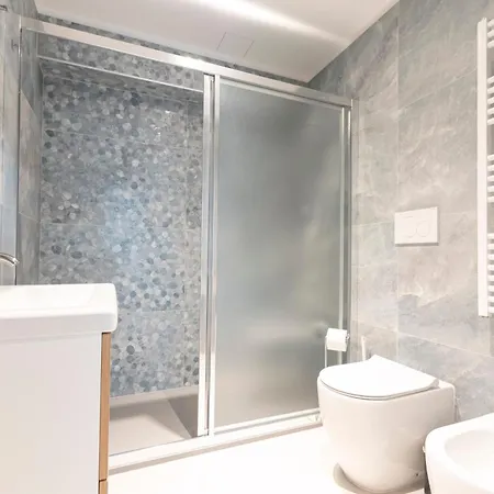 Grazioli 28 * Mediolan