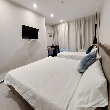 Vitruvio Hotel 3*