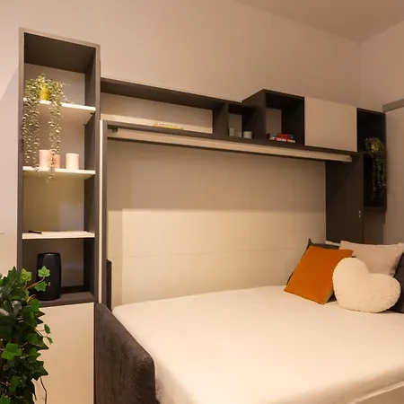 Melzo - Porta Venezia * Milan