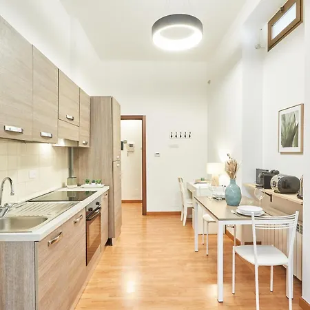 Easylife - Accogliente Monolocale Con Arredamento Minimal In Zona Stazione Milán