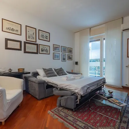 Italstay - Belgirate Station Appartement