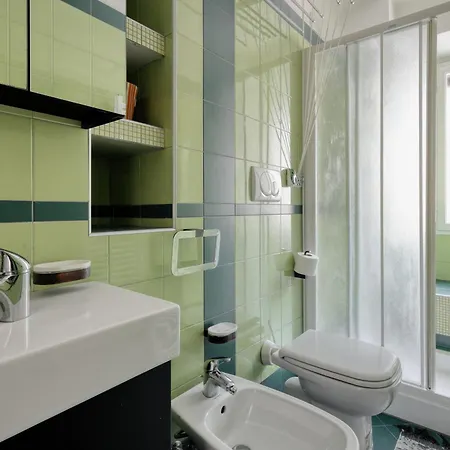 Daire Hostmate - - Tortona