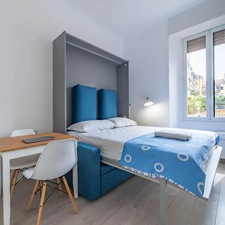 Apartament Completo A Isola - Cinque Minuti Da Porta Garibaldi *