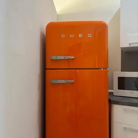 Porta Romana Experience - Authentic Milanese Flat Apartment *