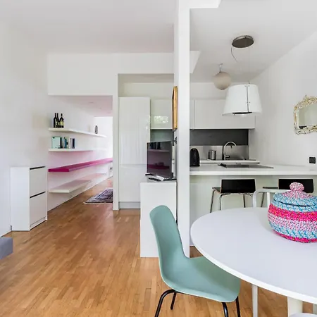 Homeby, Stylish With Balcony * Milano