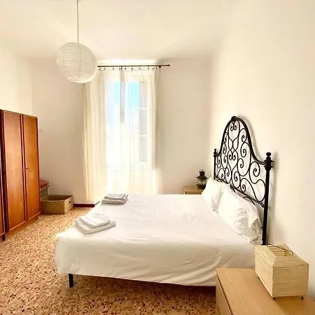 Casa Stazione Centrale, Corso Buenos Aires, Apartment