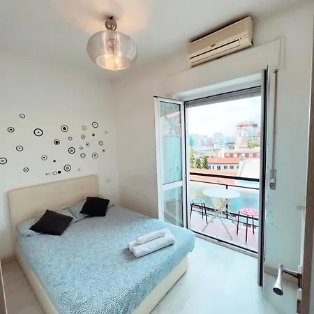 Apartament Very Nice Flats With Balcony And Close To The Metro