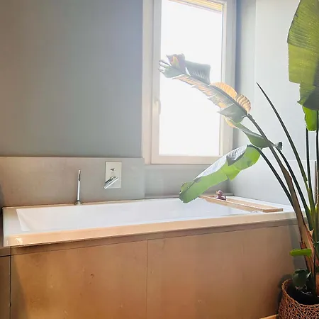 Homeby, Casa Canonica Charming In Arco Della Pace Apartment