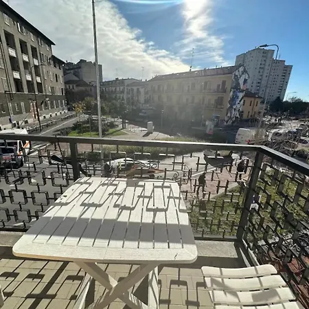Gigli, Con Cucina In Comune E Terrazza Affittacamere Milano