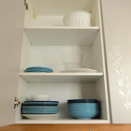 Argento, Bright Flat In The Center, 7 Guests, Parking & Wifi, Near To 3 Tram Lines And The Metro - Well Connected To Airports And To The Train Station * Milan