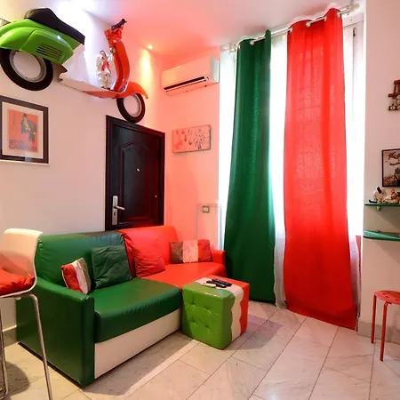 Bellissimo Mini A Tema Bandiera Italiana, Potente Wi-fi, 3 Linee Metropolitane Dietro Casa, Collegato Direttamente Con Aeroporto Di Malpensa E Rho Fiera شقة *